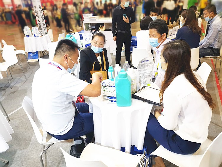 越是艱險(xiǎn)越向前，越是困境越突破，夫沃施廣西會(huì)滿譽(yù)而歸！