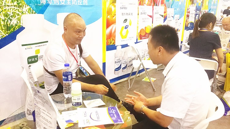 四川成都中國西部創(chuàng)新農(nóng)業(yè)博覽會&mdash;夫沃施用實力征服市場！