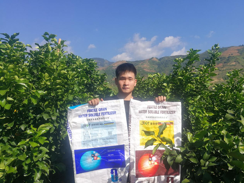 沃葉水溶肥怎么樣？聽(tīng)聽(tīng)他們?cè)趺凑f(shuō)？